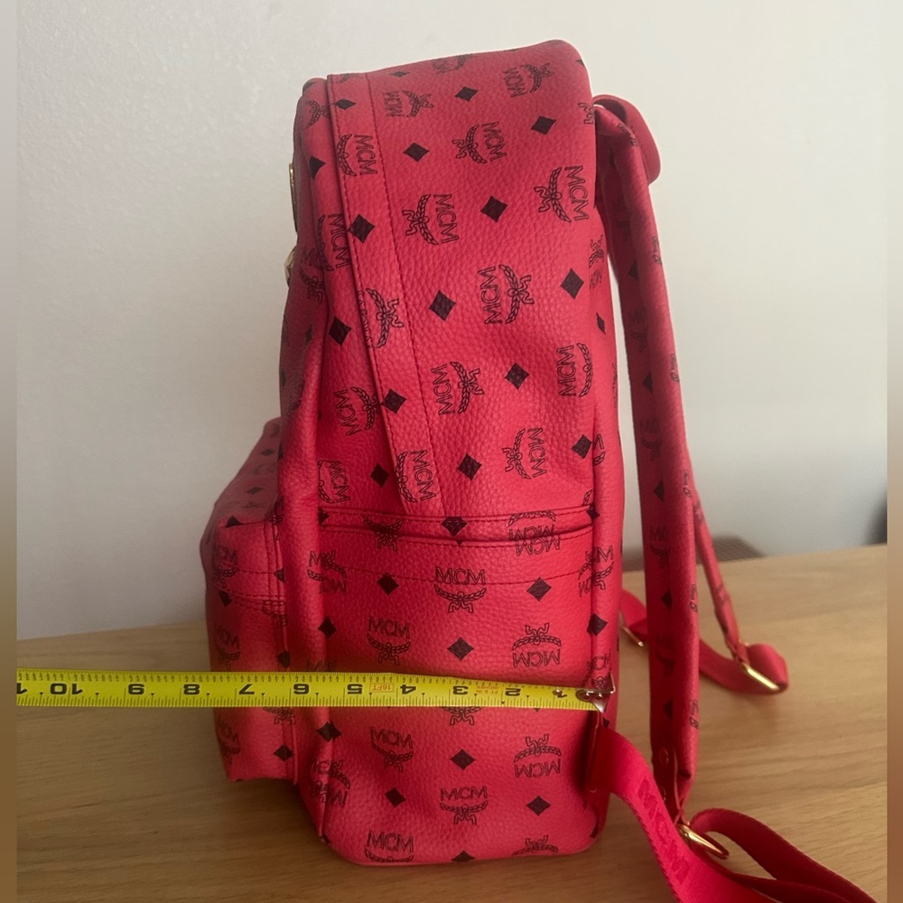 Mcm pink backpack with dust bag - Picture 15 of 16